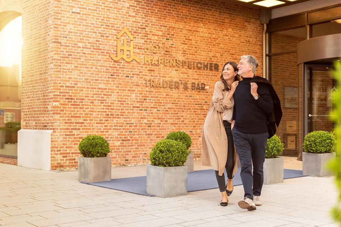 Hotel Hafenspeicher Лер Екстер'єр фото
