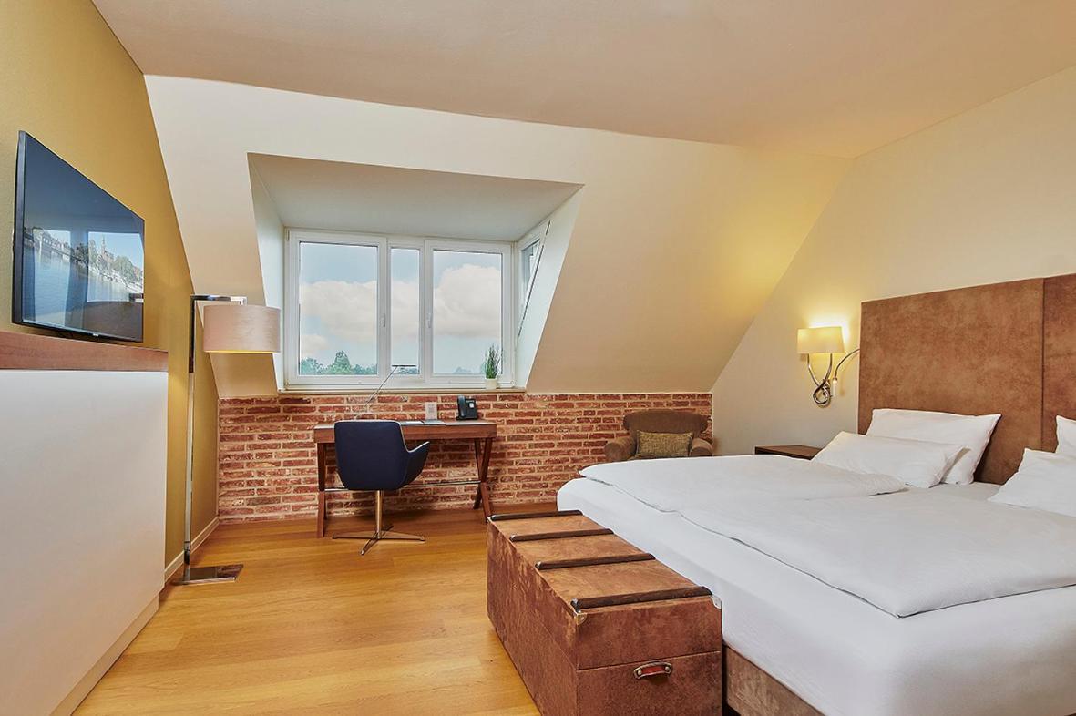 Hotel Hafenspeicher Лер Екстер'єр фото