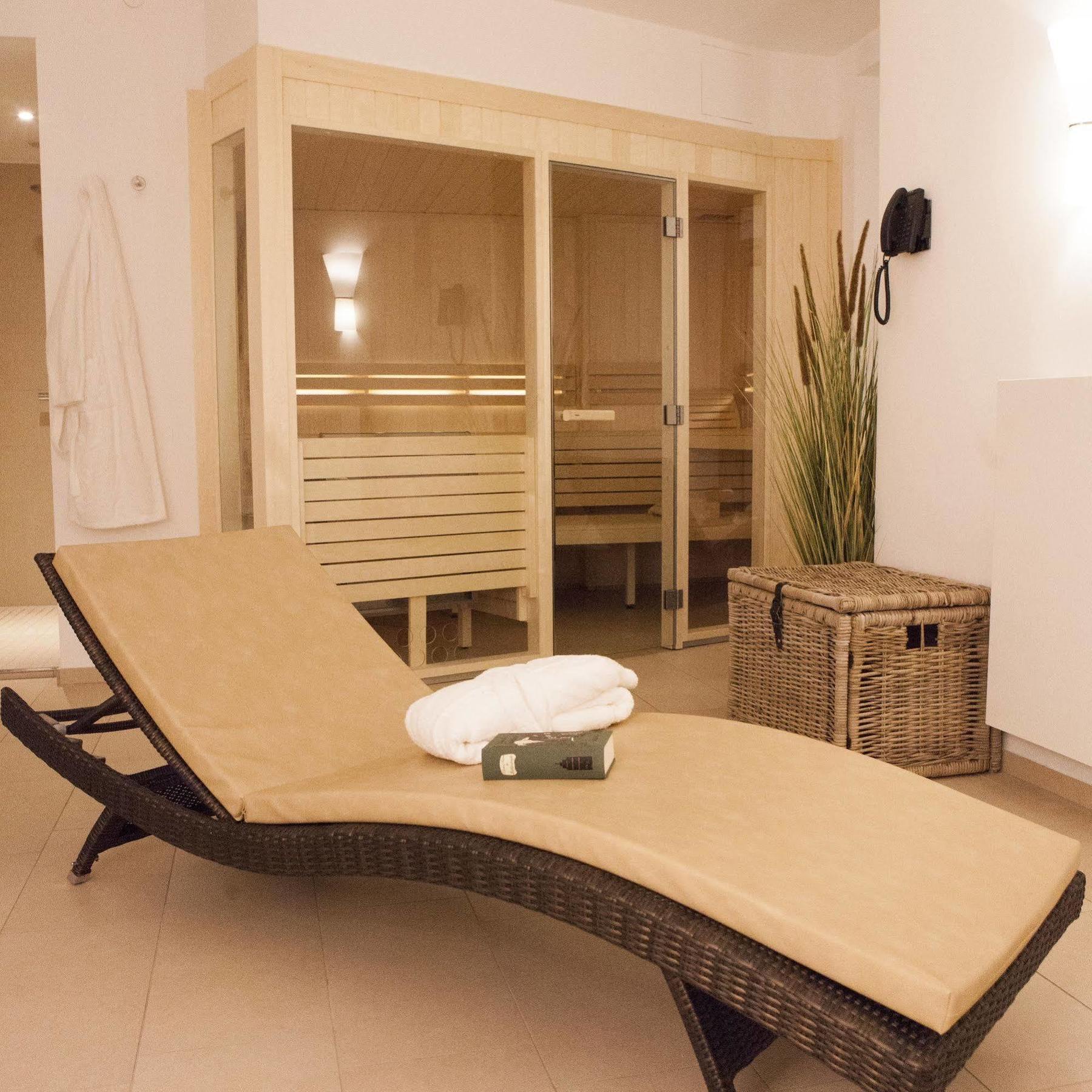 Hotel Hafenspeicher Лер Екстер'єр фото