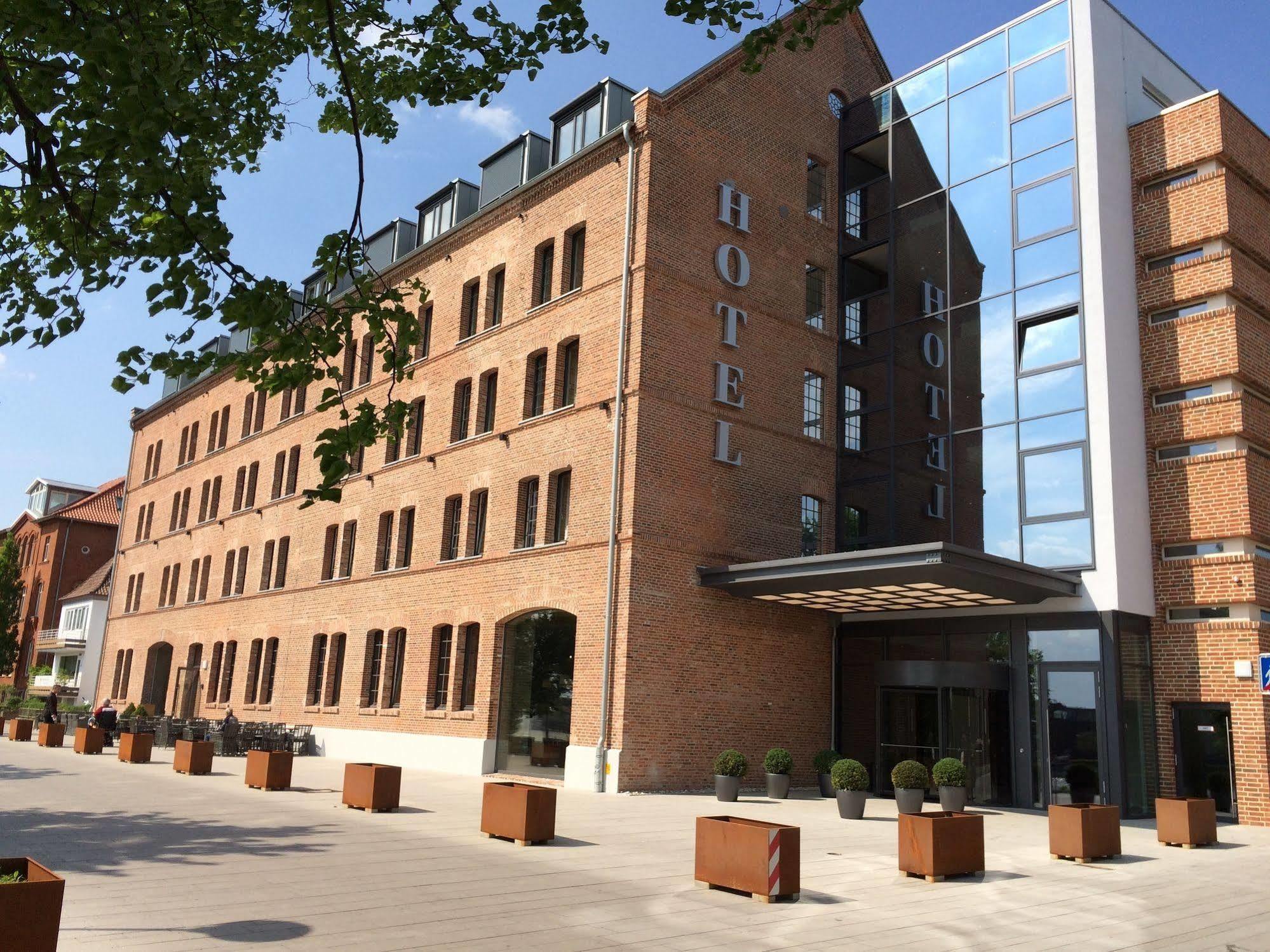 Hotel Hafenspeicher Лер Екстер'єр фото